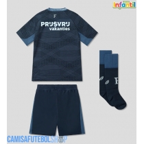 Camisa de time de futebol Feyenoord Replicas 2º Equipamento Infantil 2025-26 Manga Curta (+ Calças curtas)